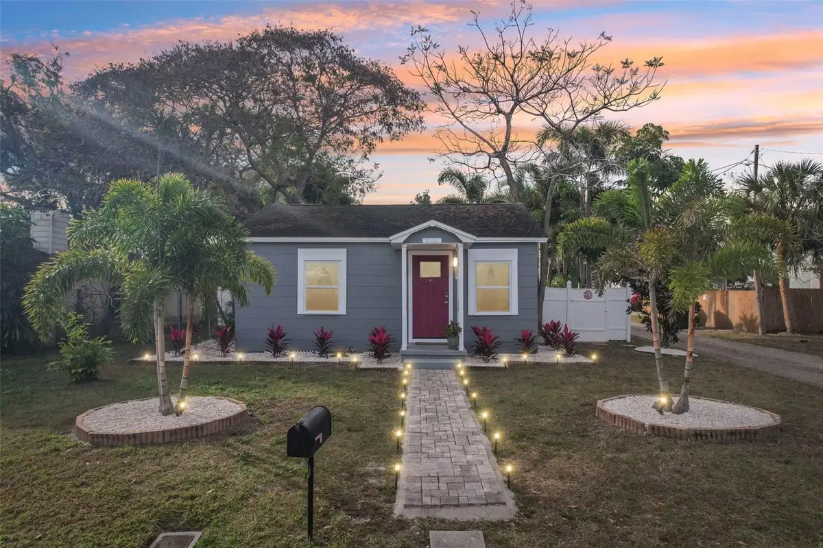 2172 42nd Avenue N, Saint Petersburg, FL 33714 - Image #1