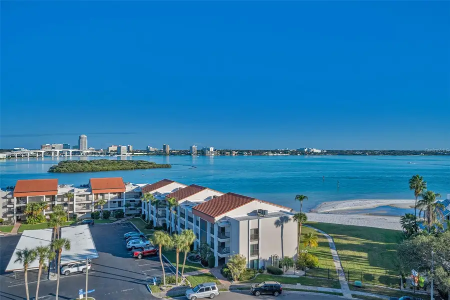 855 Bayway Boulevard #802, Clearwater Beach, FL 33767 - Image #3