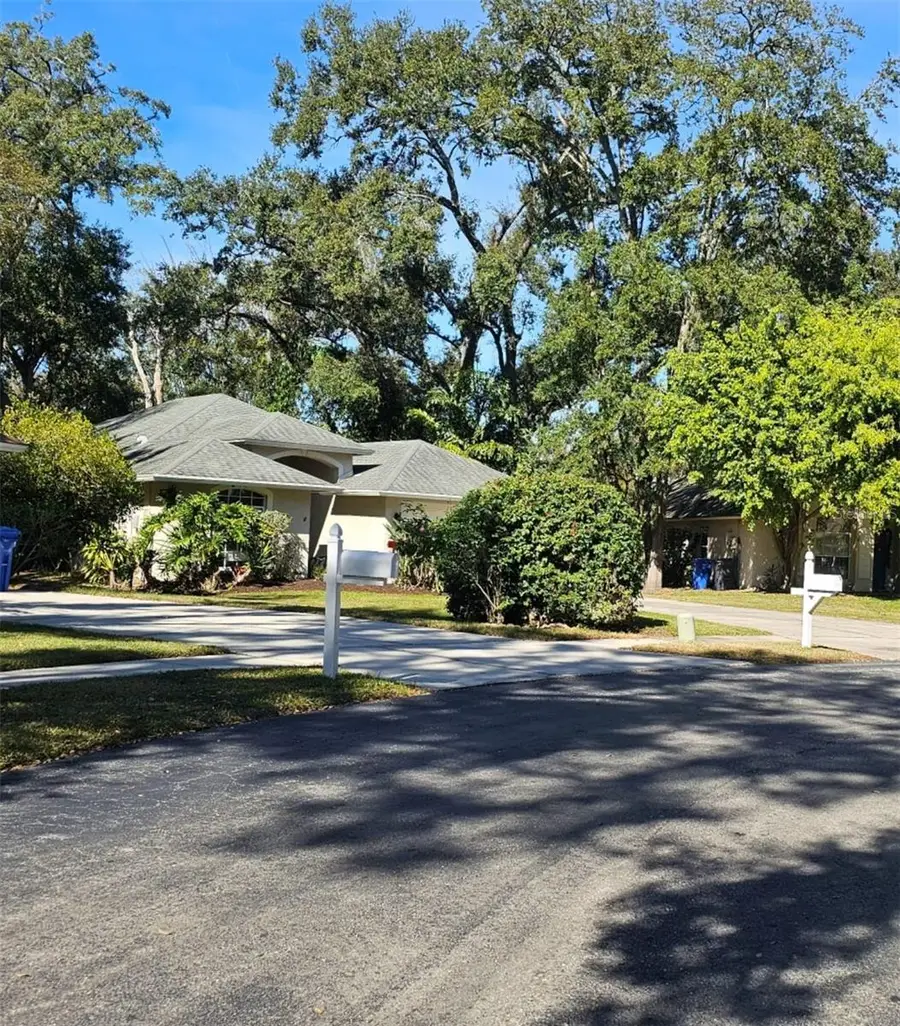 4611 Hidden Shadow Drive, Tampa, FL 33614 - Image #3