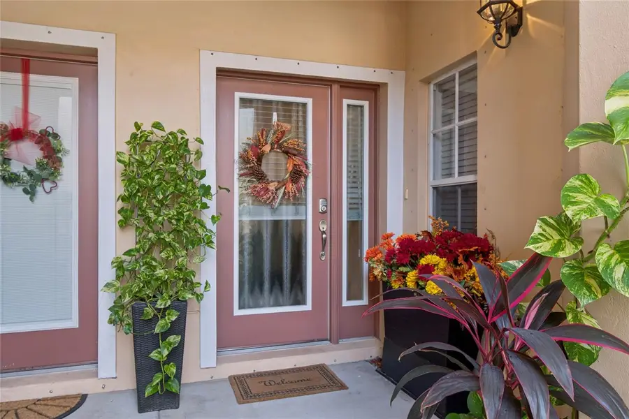 255 Valencia Circle, Saint Petersburg, FL 33716 - Image #2