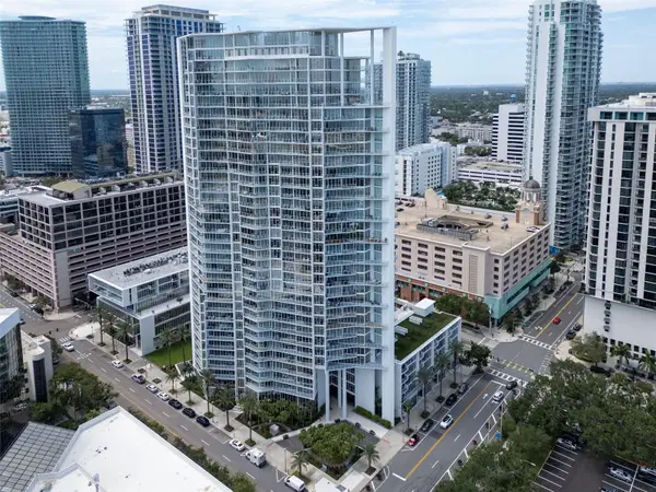 175 1st Street S #1008, ST PETERSBURG, FL 33701