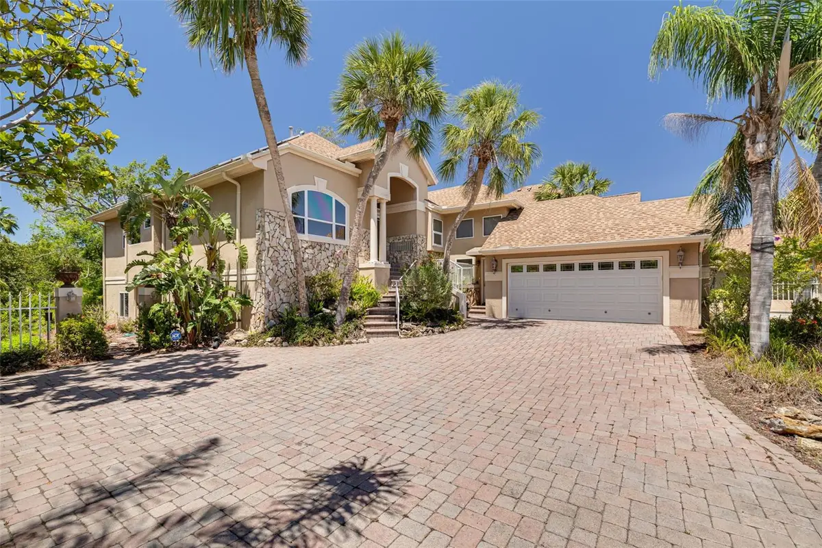 2613 59th Street S, Gulfport, FL 33707 - Image #1