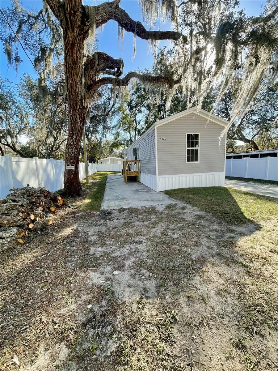 9324 Peony Street, New Port Richey, FL 34654 - Image #3