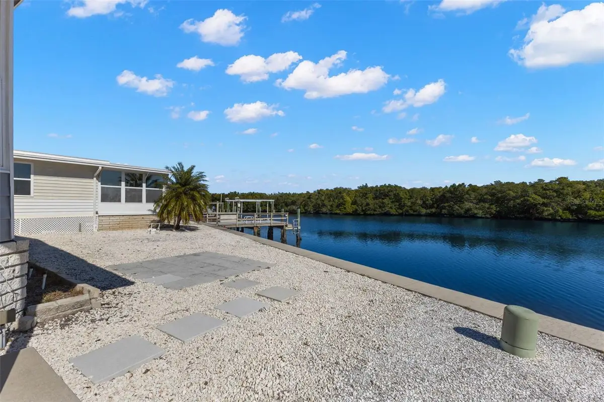 7113 Mount Piney Road Ne #719, Saint Petersburg, FL 33702 - Image #1