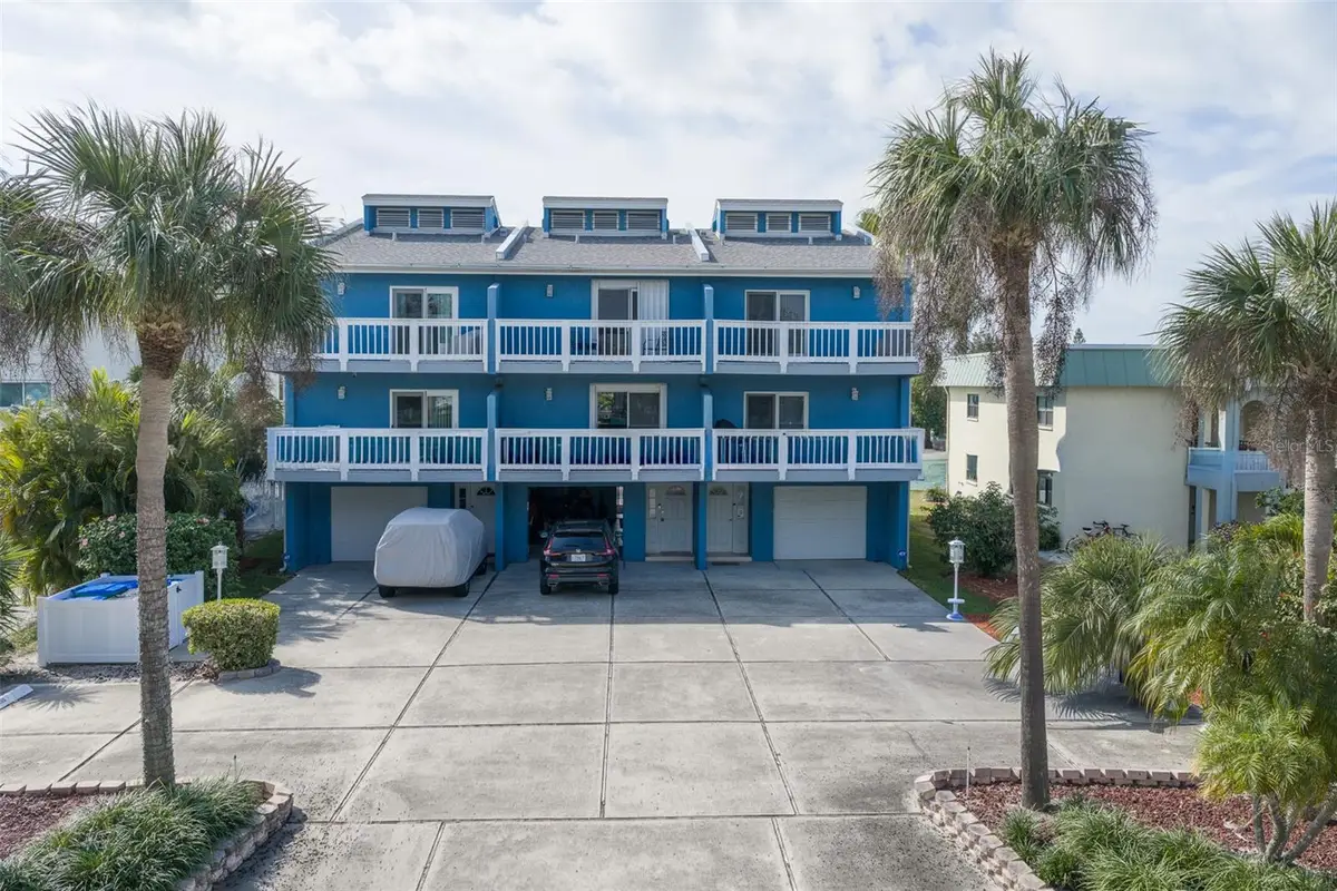 11820 Capri Circle S, Treasure Island, FL 33706 - Image #1