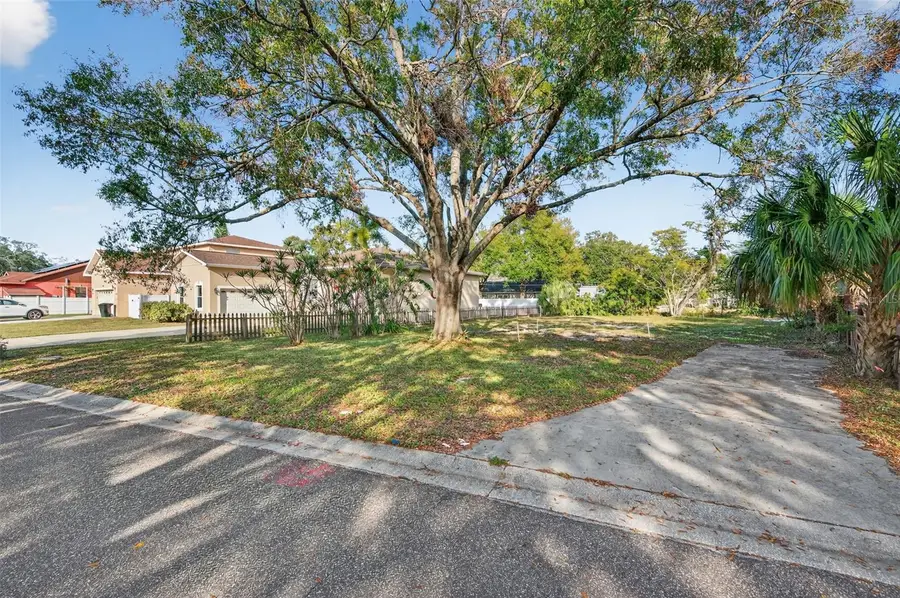 6311 Hobson Street Ne, Saint Petersburg, FL 33702 - Image #3