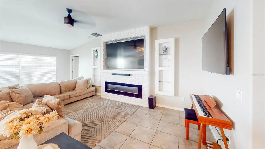 14821 Scottburgh Glen Drive, Wimauma, FL 33598 - Image #3