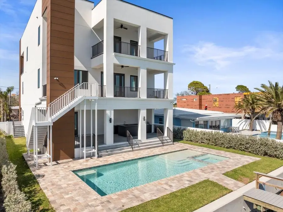 109 Punta Vista Drive, Saint Pete Beach, FL 33706 - Image #3