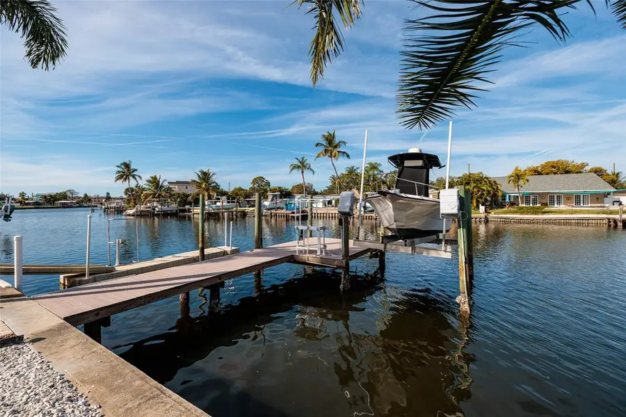 115 87th Avenue N, Saint Petersburg, FL 33702 - Image #2