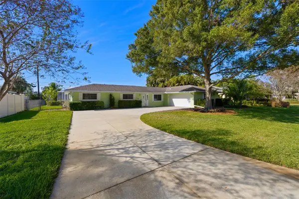 8678 10th Street N, ST PETERSBURG, FL 33701