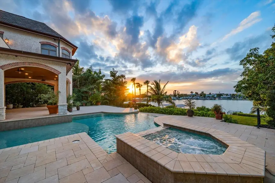 118 Harbor View Lane, Belleair Bluffs, FL 33770 - Image #3