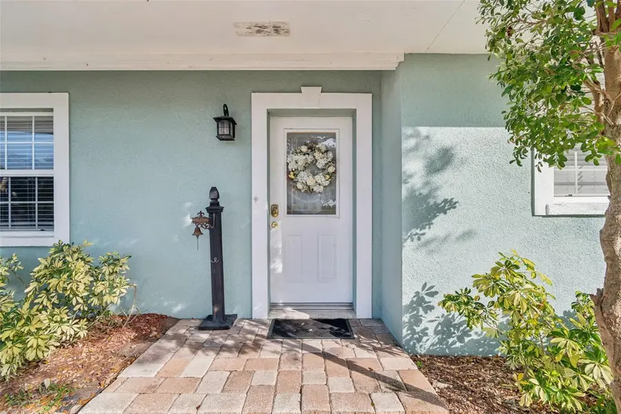 461 Deville Drive E, Largo, FL 33771 - Image #3