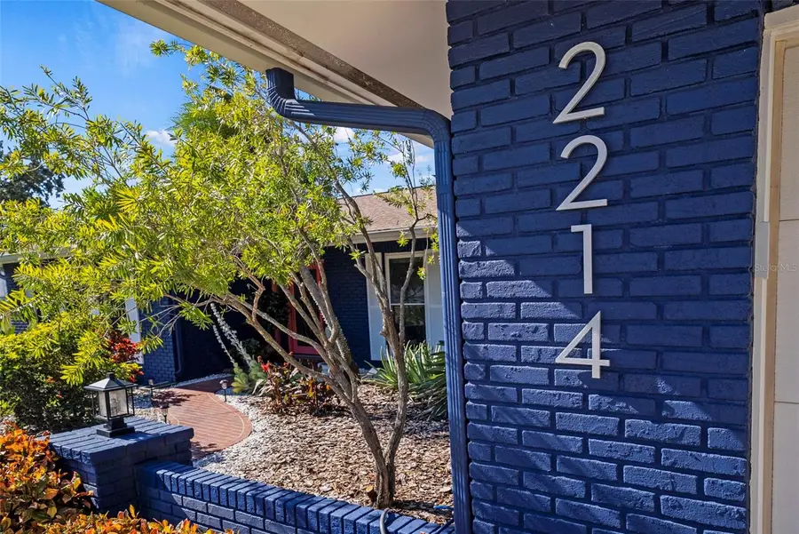 2214 Davies Avenue, Dunedin, FL 34698 - Image #2