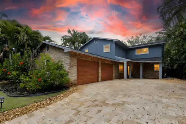 9545 135th Street, SEMINOLE, FL 33776