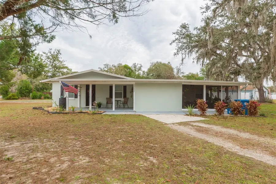 33437 Westwood Drive, Dade City, FL 33523 - Image #2