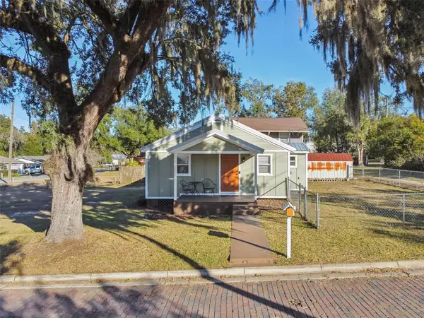 14232 17th Street, DADE CITY, FL 33523