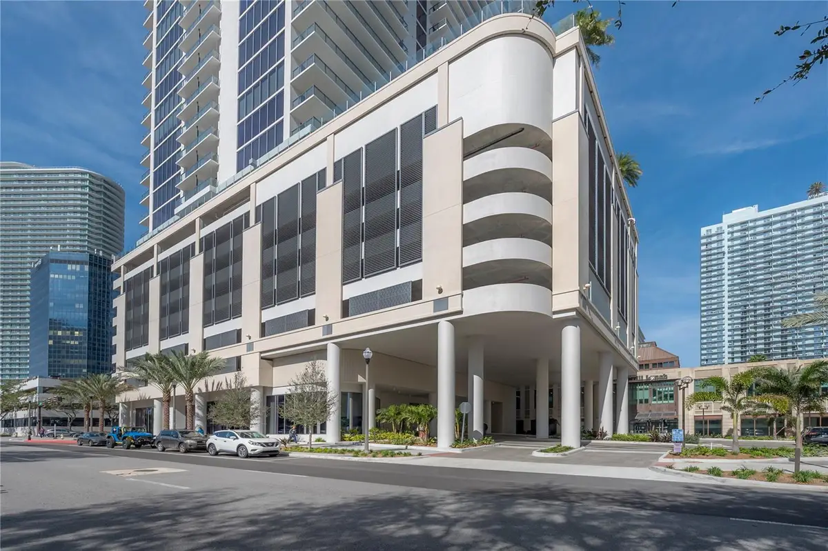 275 1st Avenue S #1504, Saint Petersburg, FL 33701 - Image #1