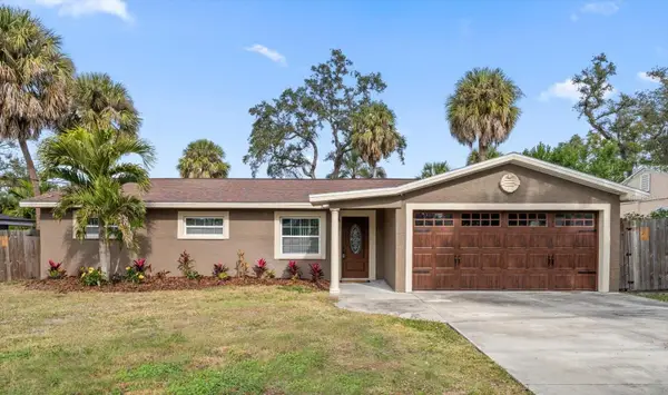 11 Jeff Road, LARGO, FL 33774