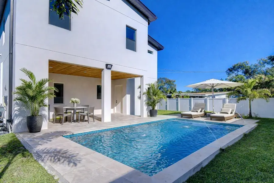 1808 W Erna Drive, Tampa, FL 33603 - Image #3