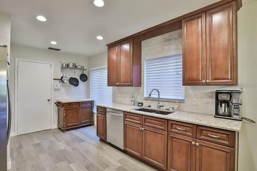 7920 George Washington Lane, Tampa, FL 33637 - Image #2