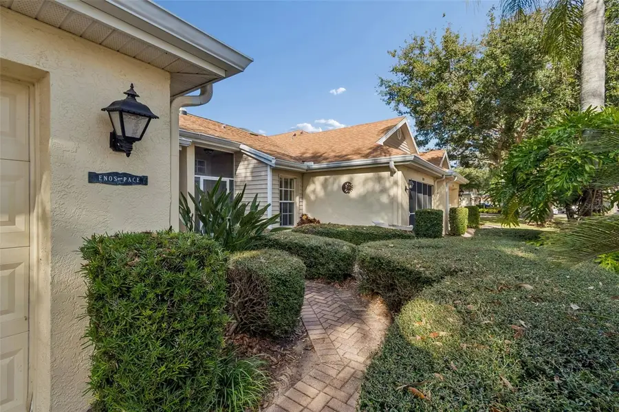 2504 New Haven Circle, Sun City Center, FL 33573 - #3