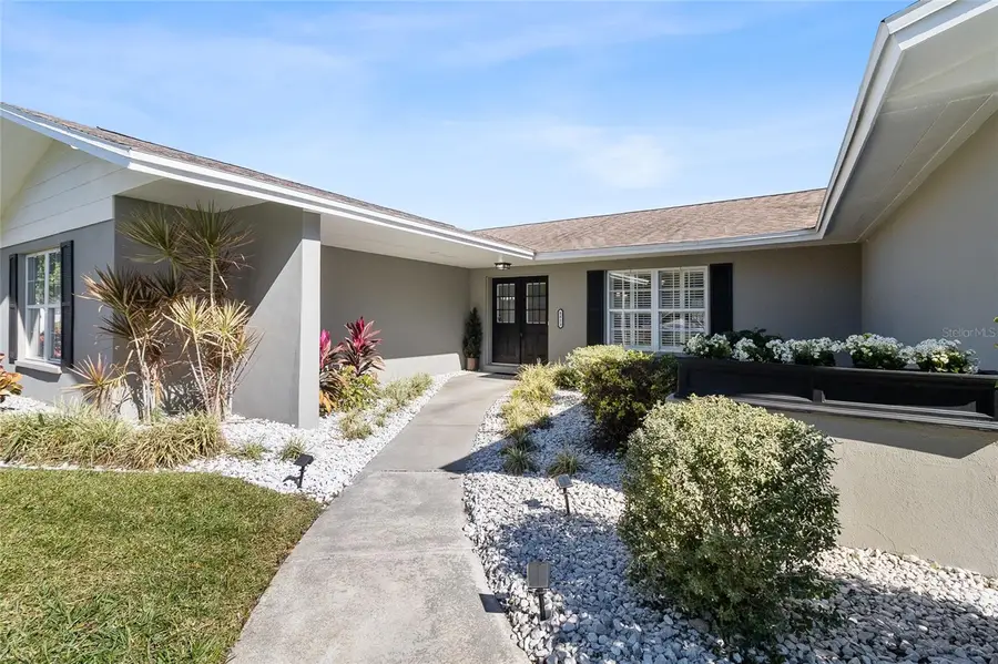 8823 Kenwood Road, Seminole, FL 33777 - Image #2