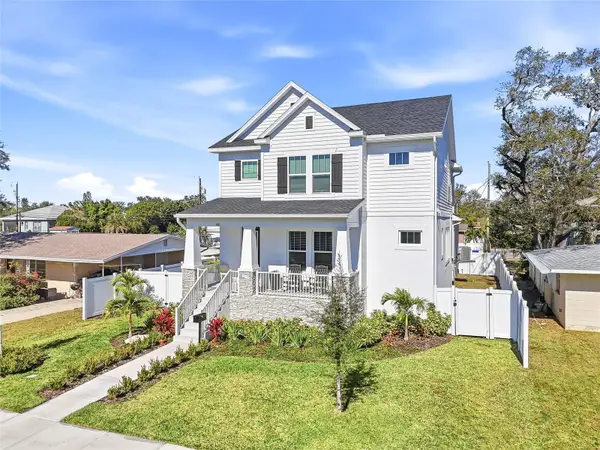 441 42nd Avenue Ne, ST PETERSBURG, FL 33703