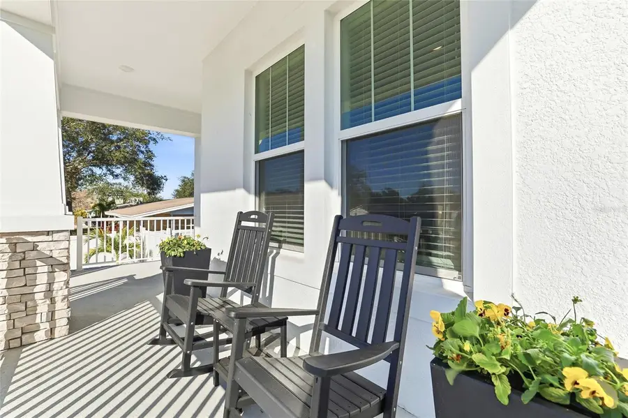 441 42nd Avenue Ne, Saint Petersburg, FL 33703 - Image #2
