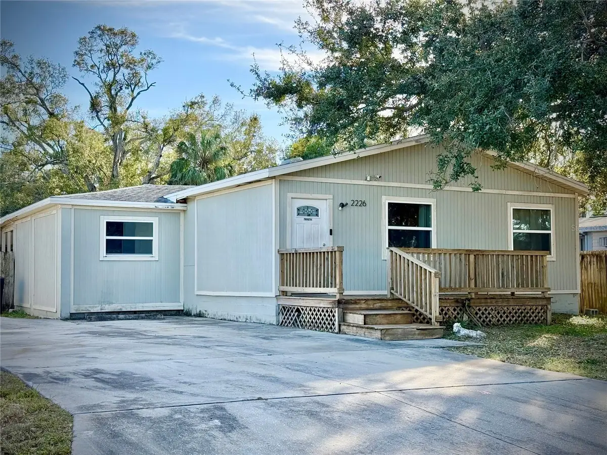 2226 46th Avenue N, Saint Petersburg, FL 33714 - Image #1