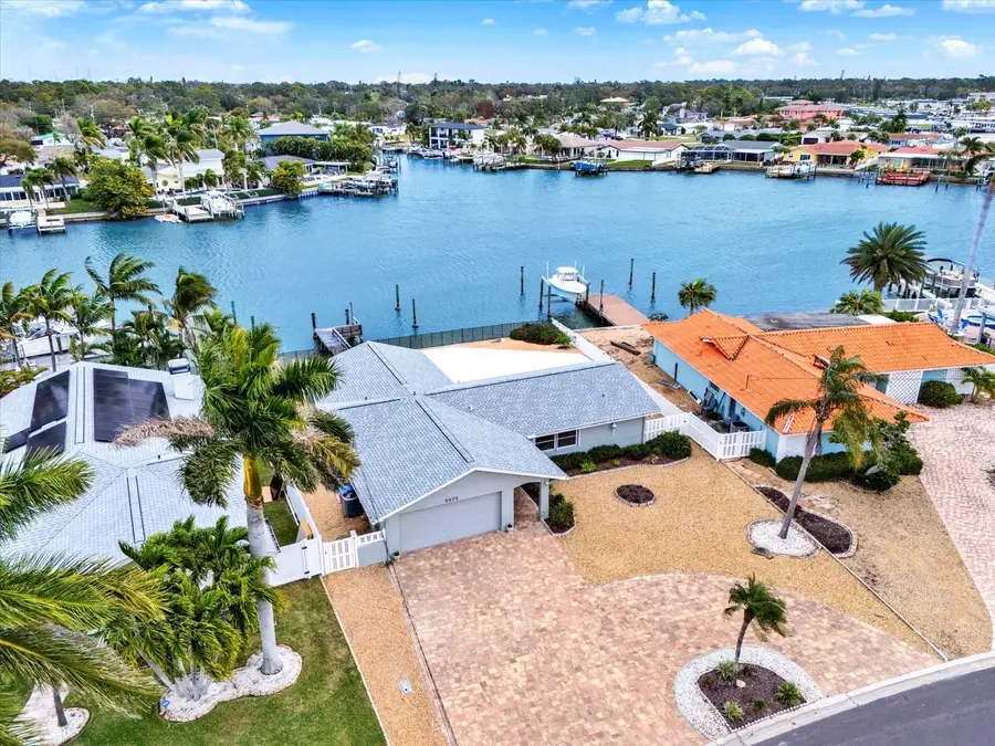 5675 Bayview Drive, Seminole, FL 33772 - Image #3