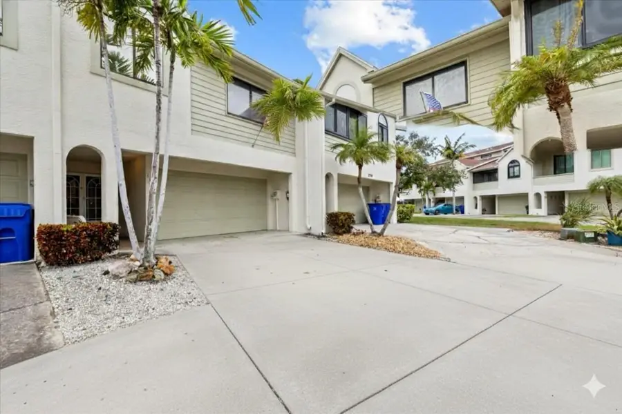 2392 Hanover Drive, Dunedin, FL 34698 - Image #2