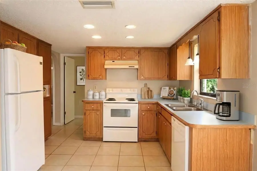 4965 Bobwhite Court, Dade City, FL 33523 - Image #3