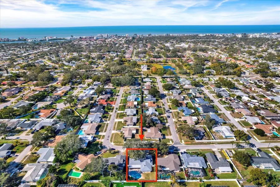 10627 Yunker Drive, Largo, FL 33774 - Image #3