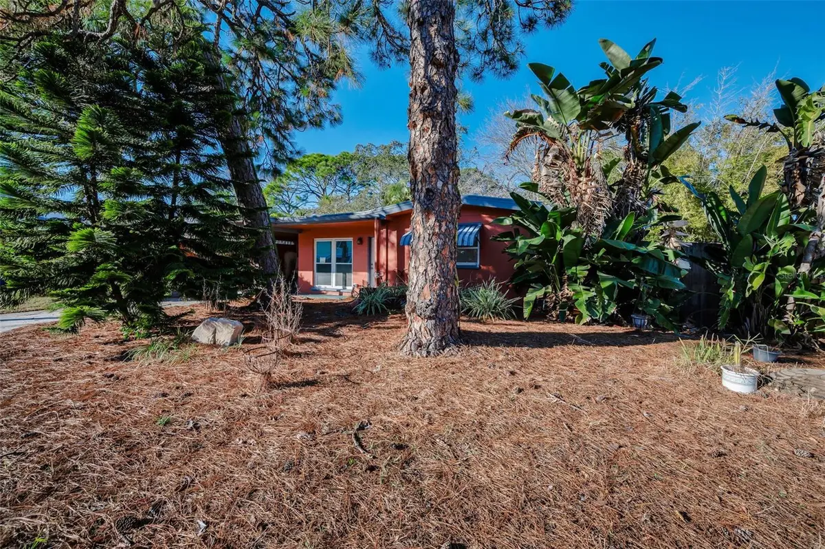 406 Orchid Lane, Palm Harbor, FL 34683 - Image #1