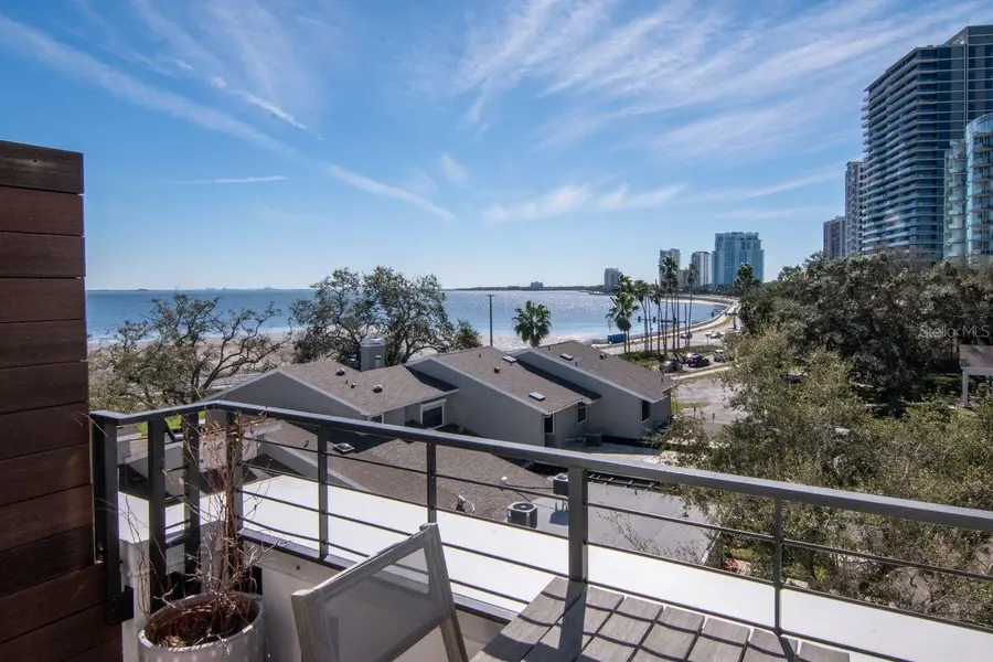 2810 W Barcelona Street, Tampa, FL 33629 - Image #2