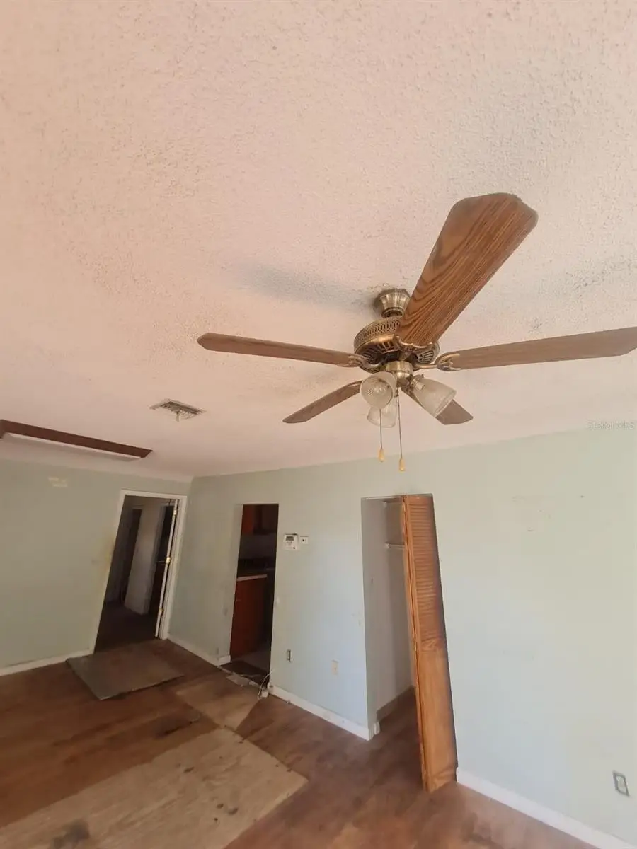 5241 67th Street N, Saint Petersburg, FL 33709 - Image #3