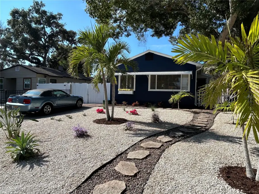 2631 45th Street S, Gulfport, FL 33711 - Image #2