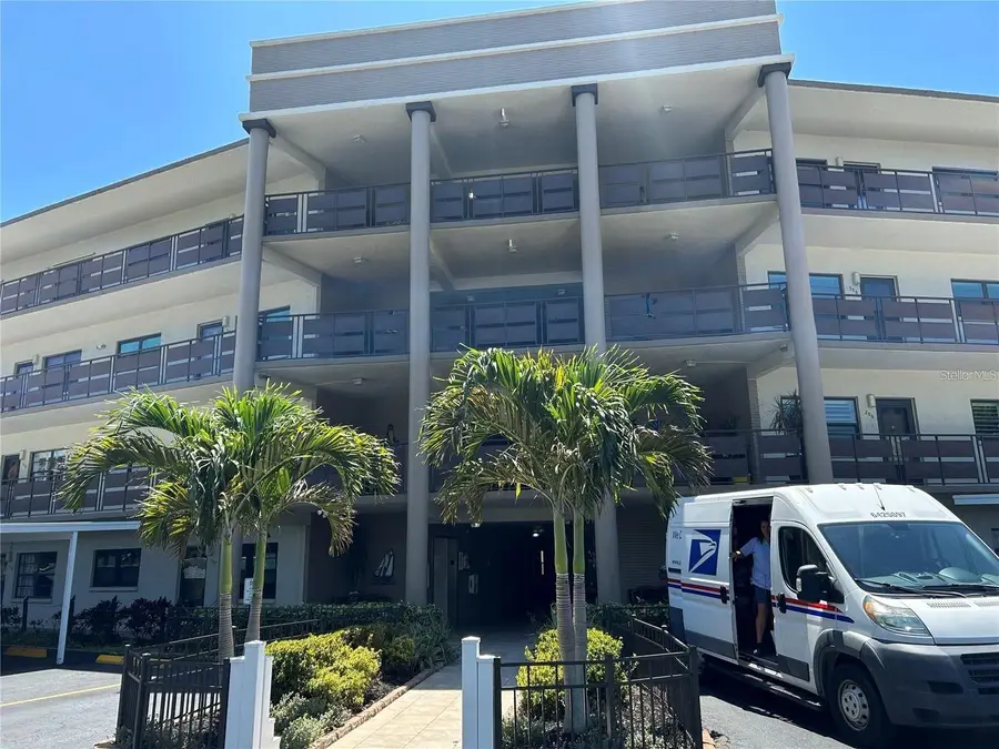 6190 80th Street N #204, Saint Petersburg, FL 33709 - Image #2