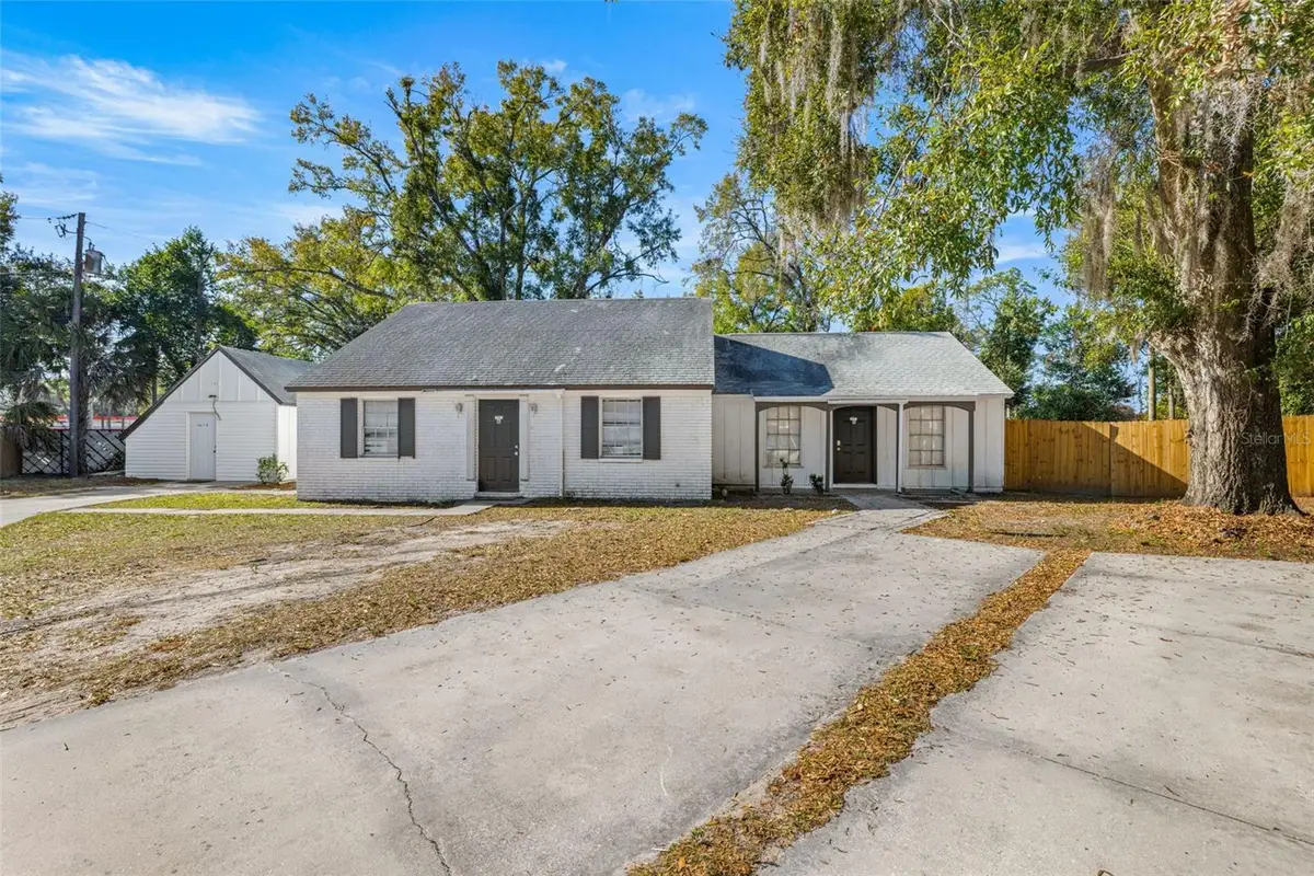 1403 College Park Lane, Tampa, FL 33612 - #1