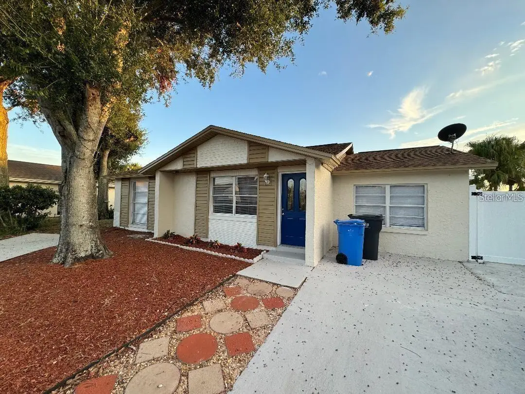 10204 Bellhurst Court, Tampa, FL 33615 - Image #1