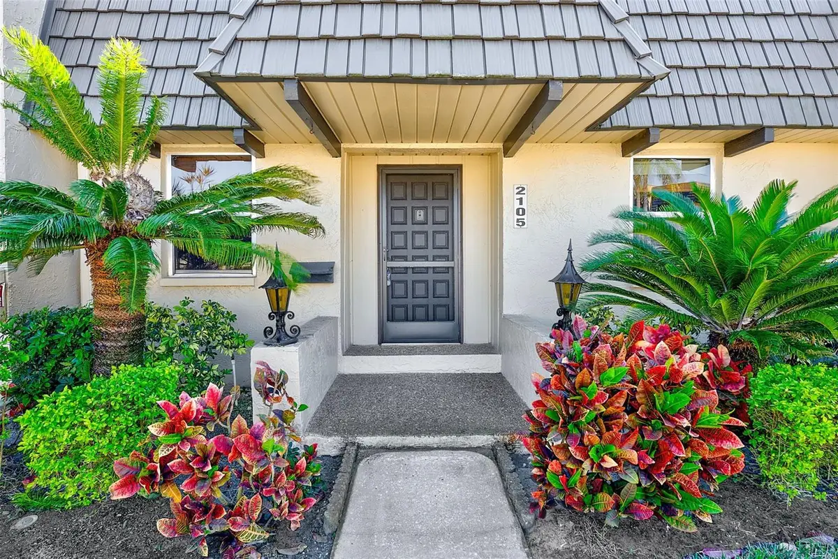 2105 Cordova Green #2105, Seminole, FL 33777 - Image #1