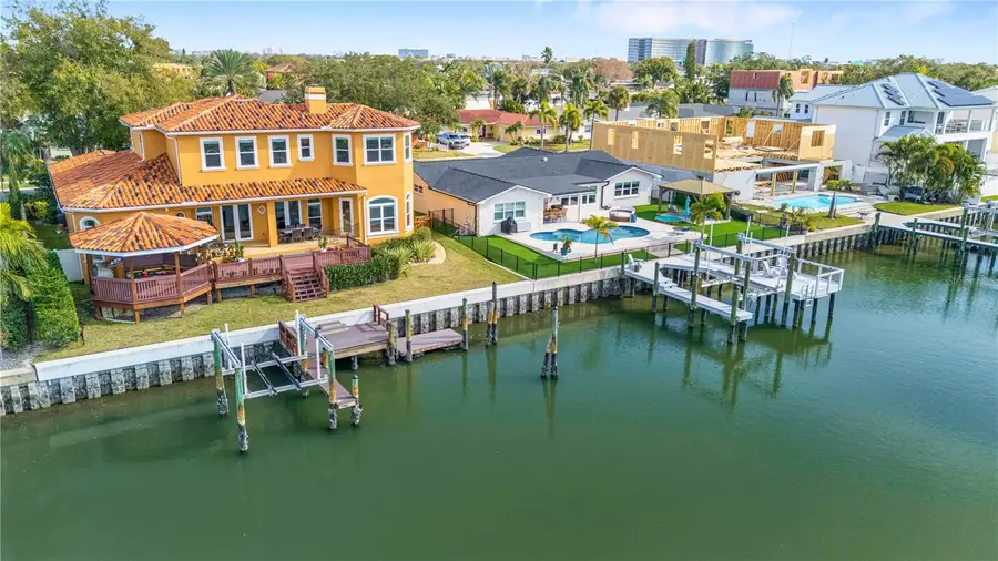 3952 Versailles Drive, Tampa, FL 33634 - #3