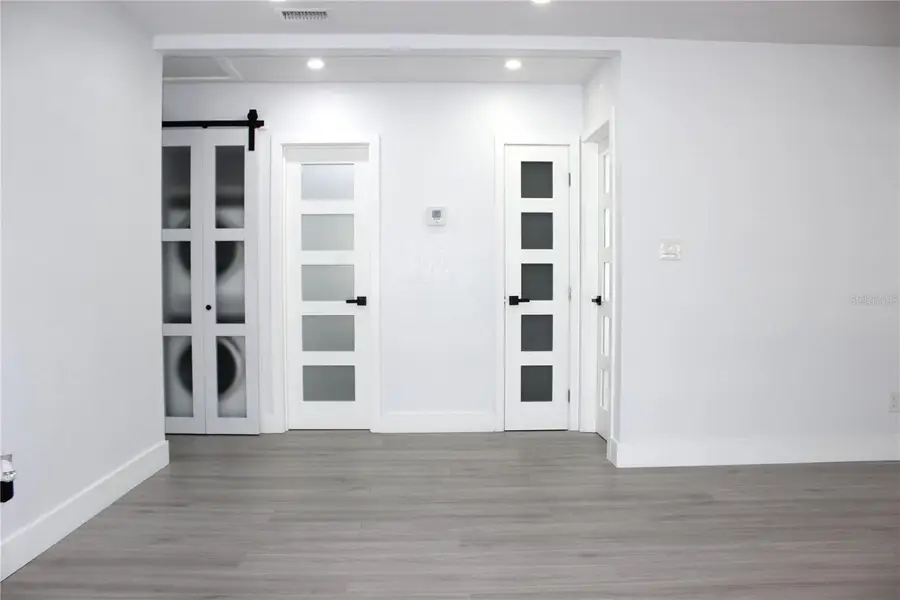 3106 W Douglas Street, Tampa, FL 33607 - Image #2