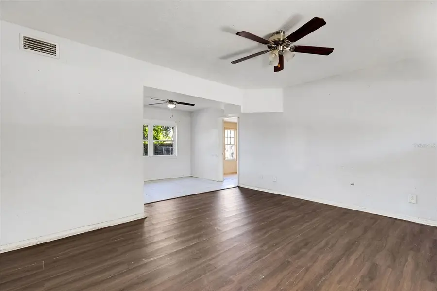 4560 68th Street N, Saint Petersburg, FL 33709 - Image #3