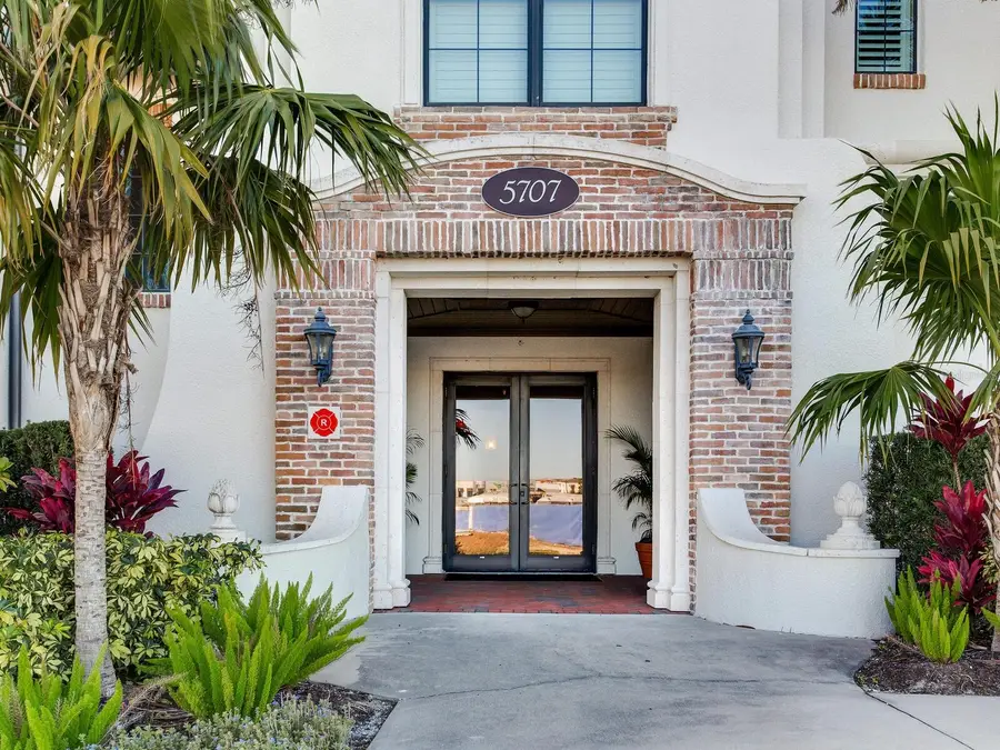 5707 Yeats Manor Drive #201, Tampa, FL 33616 - Image #2