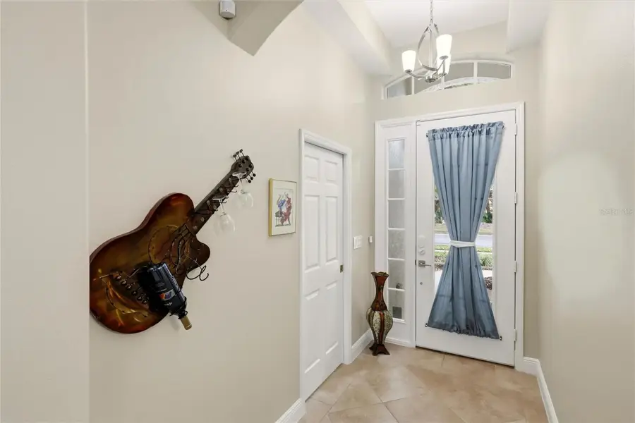 508 Fallbrook Drive, Venice, FL 34292 - Image #2