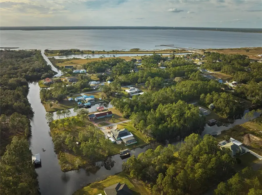 28 and 30 Amaryllis Drive, Indian Lake Estates, FL 33855 - Image #3