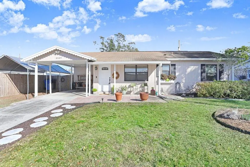 8509 Foxcroft Drive, Tampa, FL 33615 - Image #1