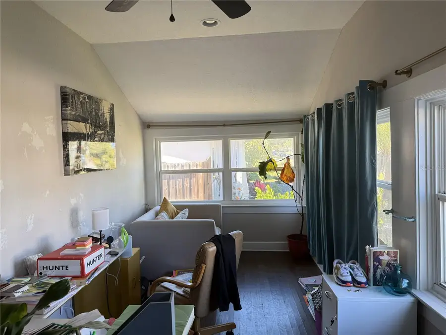 466 36th Avenue N, Saint Petersburg, FL 33704 - Image #3