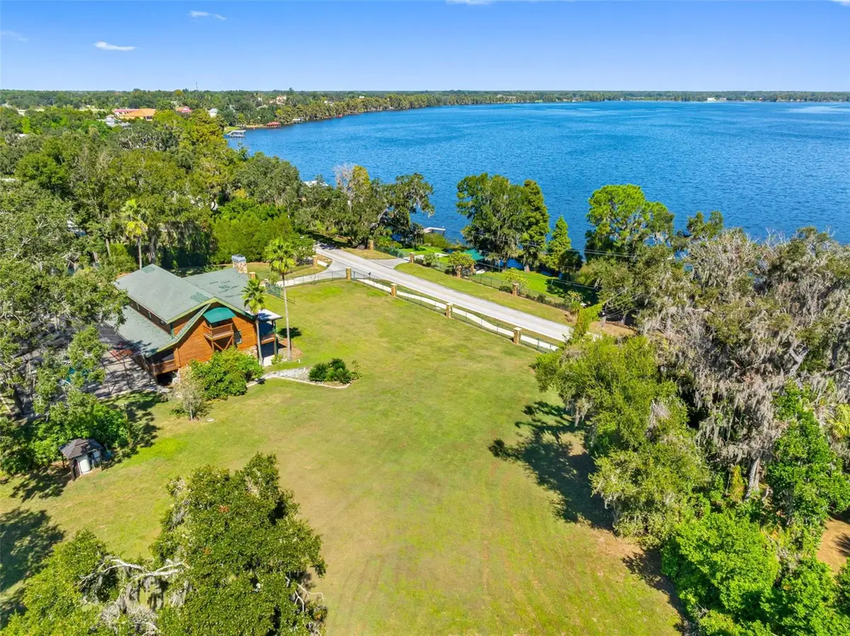 11401 Thonotosassa Road, Thonotosassa, FL 33592 - Image #1